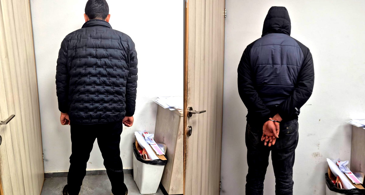 النقب: اعتقال شابَيْن من اللقية بشبهة ضلوعهما بجريمة إطلاق نار وقعت اللّيلة الماضية وأسفرت عن مقتل شاب وإصابة آخر