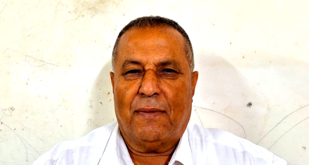 ما حك جلد إلا ظفرك