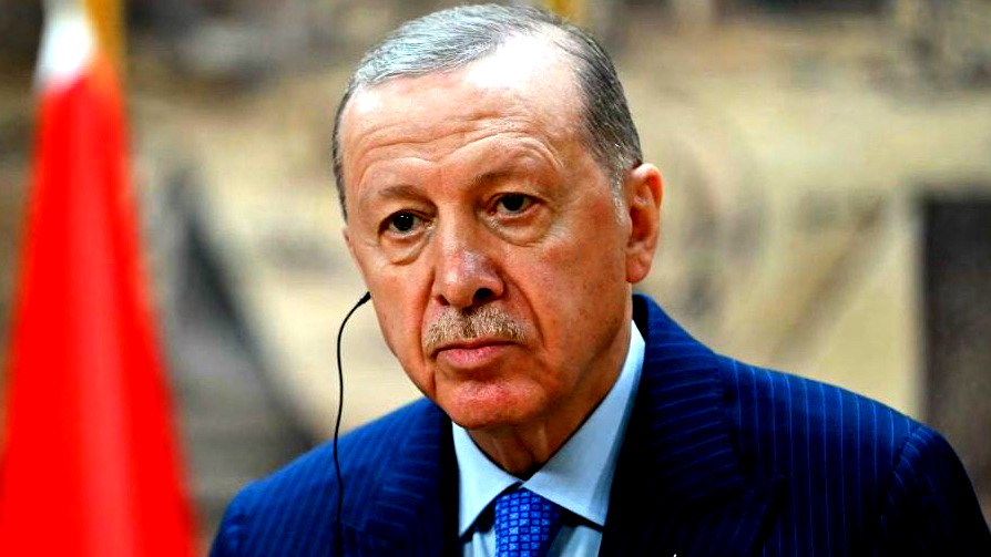 بعد اتصال مع بزشكيان.. أردوغان يؤكد استعداد تركيا للتوسط بين إيران وأميركا