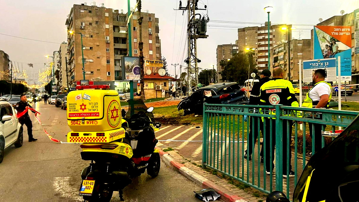 اللد: 3 إصابات أحدهم بحالة حرجة إثر تعرضهم لإطلاق نار.. الشرطة: نزاع بين العائلات