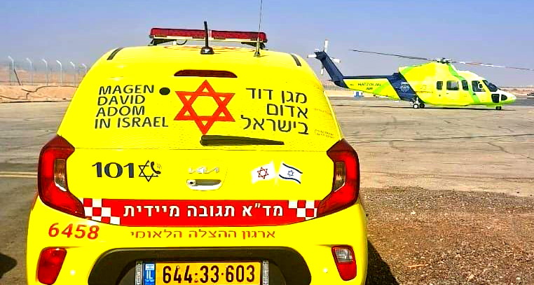 اصابة متوسطة لرجل بحادثة عنف في النقب  