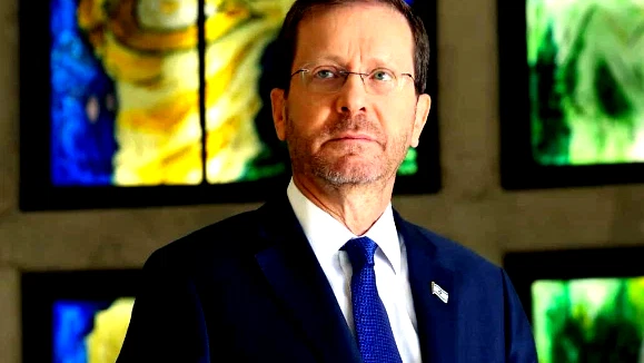 بعد مقتل 3 شبان من الطيرة.. رئيس الدولة عبر منصة إكس: "يجب أن نقول كفى!"