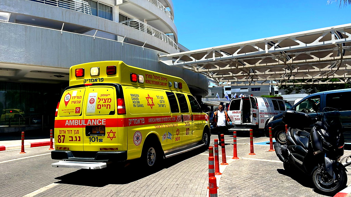 الجريمة مستمرة| النقب: إصابة قاصر (17 عامًا) بجراح خطيرة جراء تعرضه لحادثة عنف