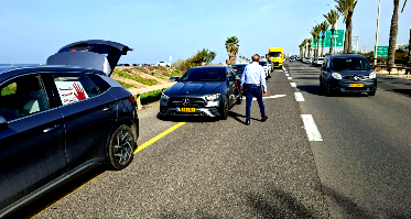 رفضاُ للعنف وتفاقم الجريمة في المجتمع العربي - قافلة سيارات تنطلق نحو القدس  