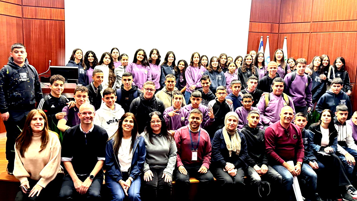 مدرسة الزهراوي الإعدادية إكسال والمركز الطبي والتربوي في مستشفى "هعيمك" ينسجان يومًا من الوعي والمسؤولية