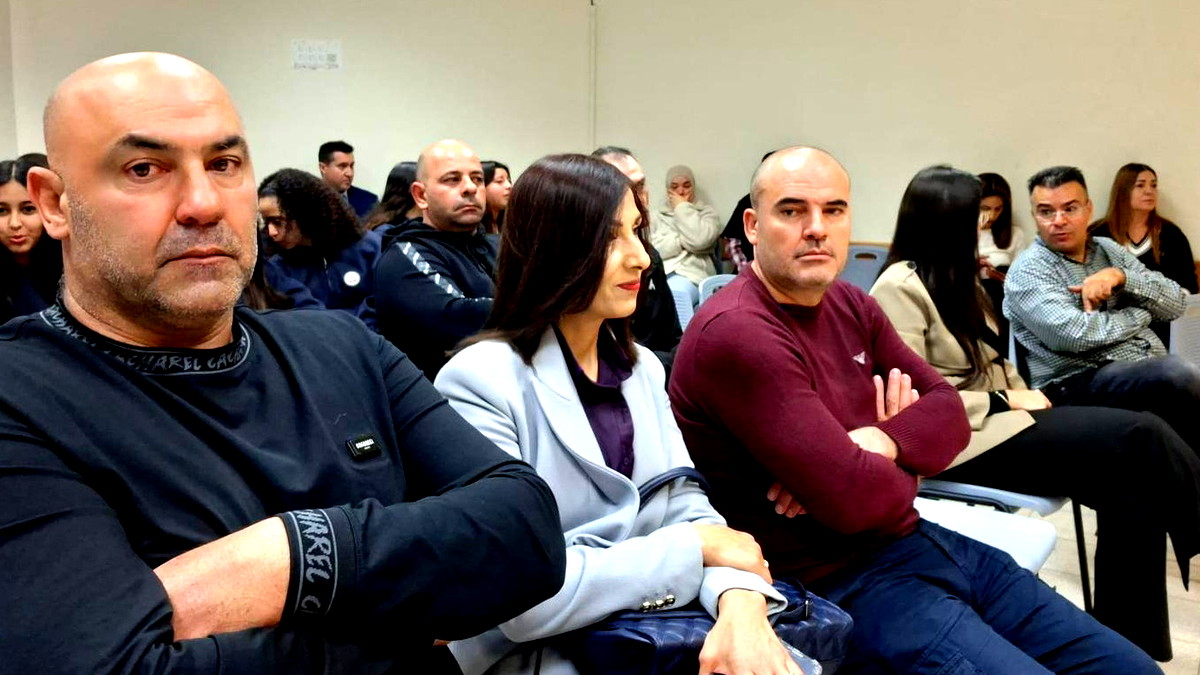 مركز مساواة يرافق أهالي وطلاب مدرسة ابن خلدون في سخنين باعقاب الاعتداء العنصري عليهم