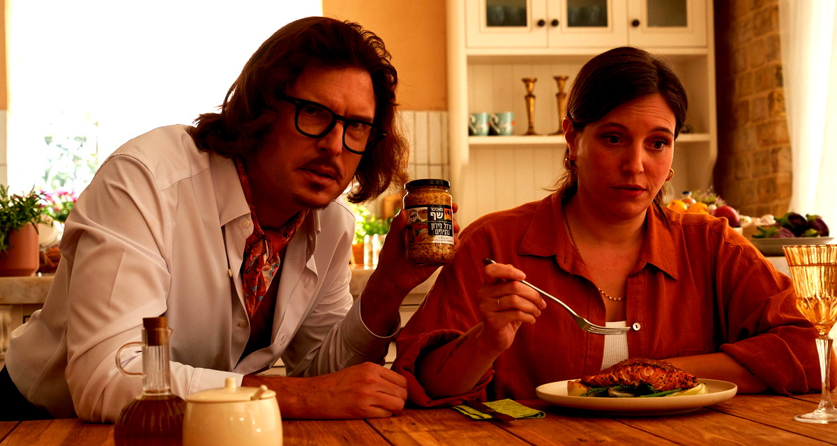 العلامة التجارية الطهوية "ماستر شيف" تطلق حملة إعلانية جديدة ببطولة نجم برنامج "إيرِتس نهيديرت" عومر عتسيون وذلك تحت الشعار الجديد: "هكذا نطبخ اليوم" (ع.ع)