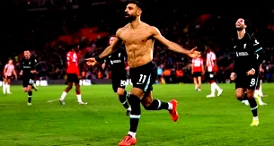 عرض خرافي لصلاح من الدوري السعودي 