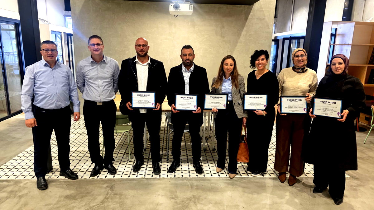 عوجن تختتم دورة الإدارة المالية والتخطيط للميزانية في الجمعيات