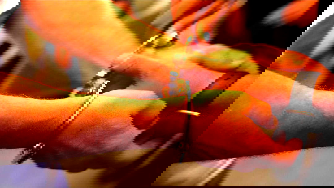 "أمامكم مهلة حتى يوم الاثنين لتجهيز 50 ألف شيكل وإلا سيتم تفجير المحل".. اتهام شاب من الناصرة بمحاولة ابتزاز صاحب محل تجاري