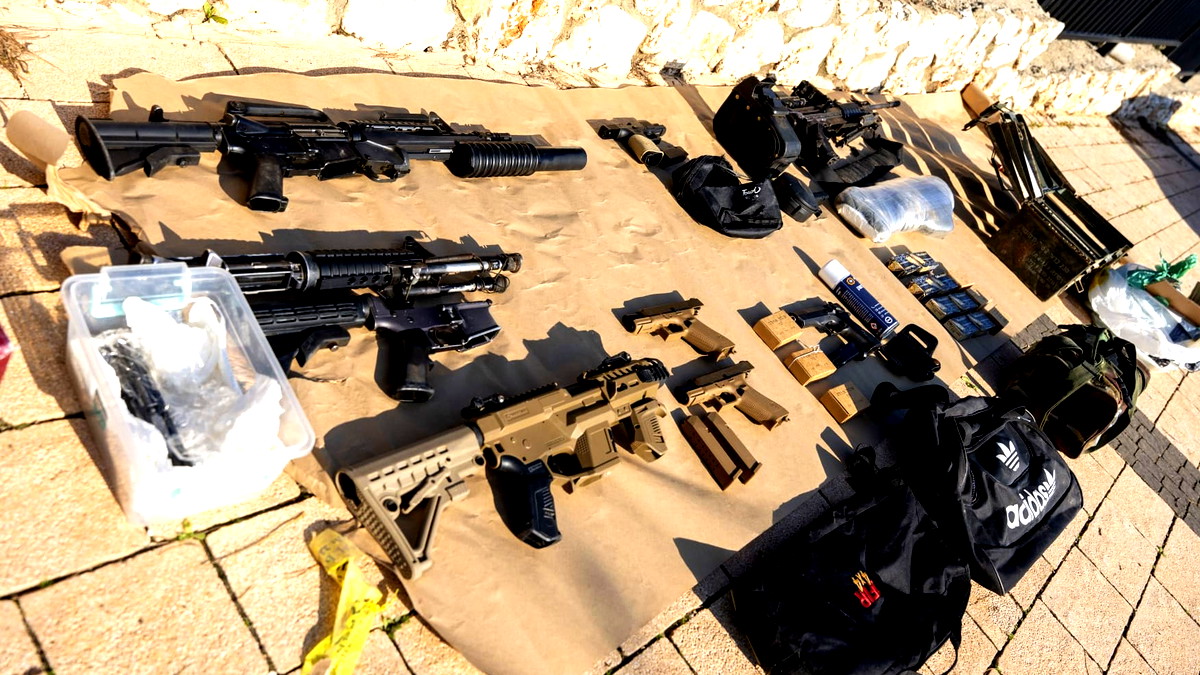 حملة شرطية في منطقة الشمال ضد الجريمة: ضبط أكثر من 200 وسيلة قتالية واعتقال أكثر من 200 مشتبه به