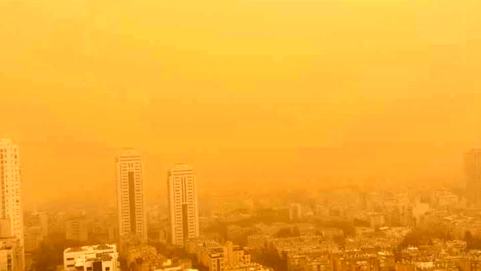 تلوث هواء غير مسبوق يغطي تل أبيب والقدس… تحذيرات صحية عاجلة
