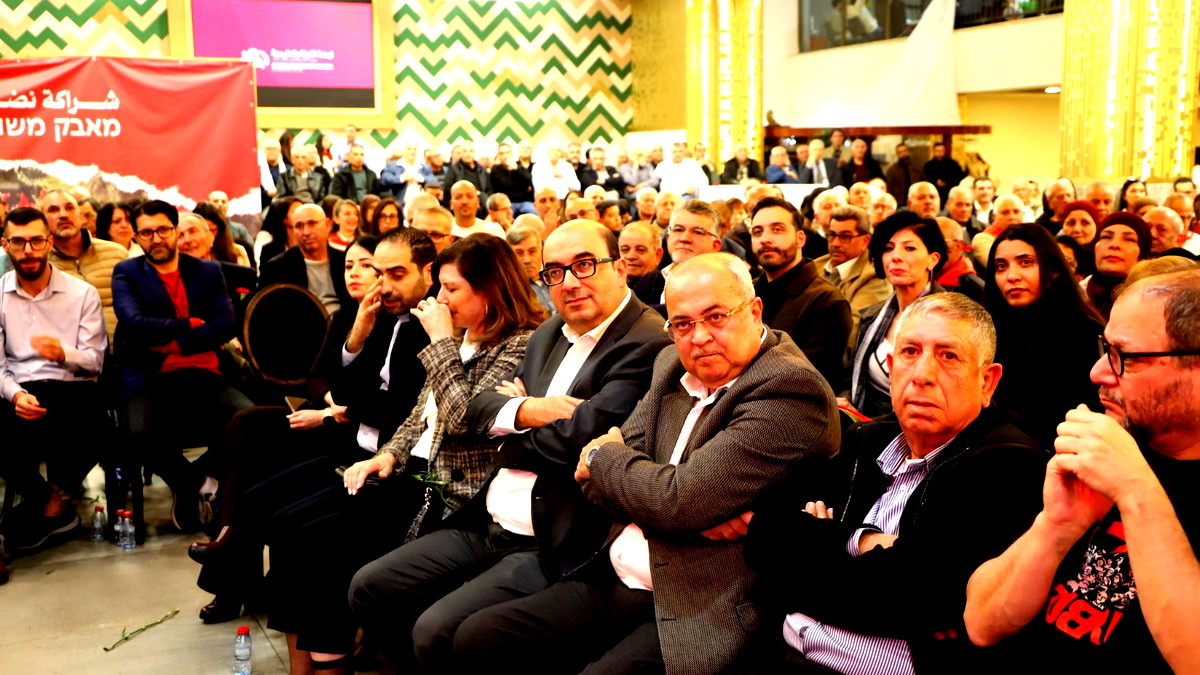 الحزب الشيوعي يختتم مؤتمره العام الـ 29 بنجاح باهر وانتخاب هيئات الحزب القطرية