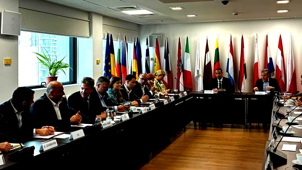 النائب منصور عباس يبحث مع سفراء الاتحاد الأوروبي آفة العنف وقضايا المجتمع العربي والتطورات السياسية