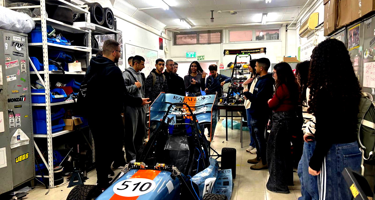 مدرسة أورط حلمي الشافعي: طلاب الحادي عشر علمي - فرع الفيزياء يشاركون في يوم أكاديمي مميز في التخنيون - معهد إسرائيل للتكنولوجيا