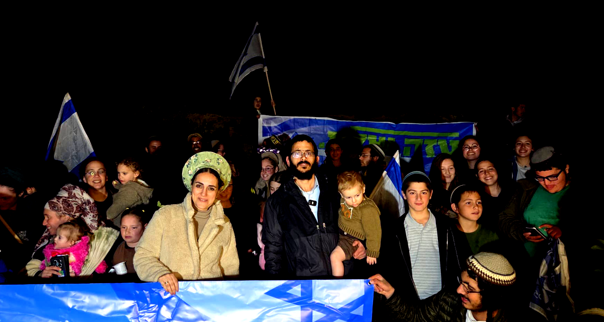 نشطاء اليمين يجتازون الحدود مع غزة للمرة الثانية خلال شهر والجيش الإسرائيلي يتدخل لإعادتهم 