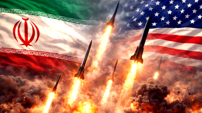 ترامب يلوّح بتصعيد عسكري.. وإيران تحذر من اي عدوان وتؤكد بعدم رغبتها في الحرب