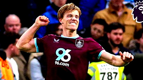 بيرنلي يصعق تشيلسي بهدف قاتل وأبراهام ينقذ أستون فيلا