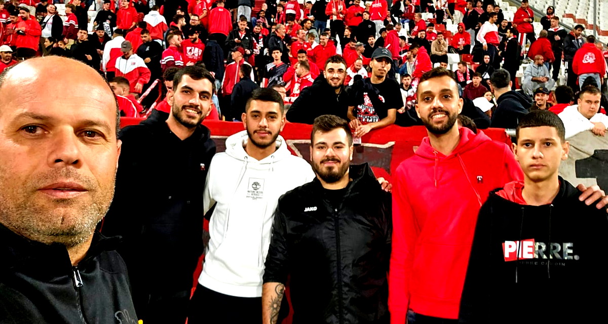 لفتة طيبة في استاد الدوحة: "الجبهة" و"الشبيبة الشيوعية" تستقبلان جمهور هبوعيل تل أبيب بتوزيع الحلوى