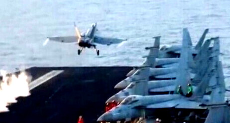 "دبلوماسية البوارج".. تحليل عبري: القوات التي يدفع بها ترامب إلى الشرق الأوسط تكشف نيته الحقيقية 