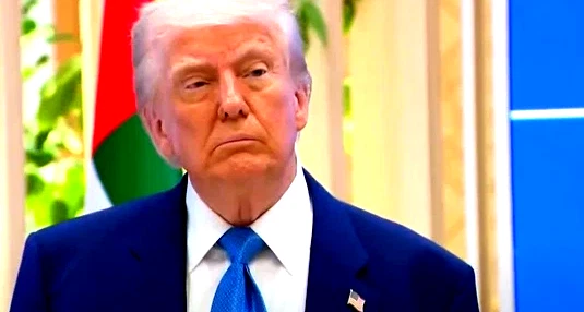 تقرير: ترامب يسعى لاتفاق متعدد المراحل مع إيران 