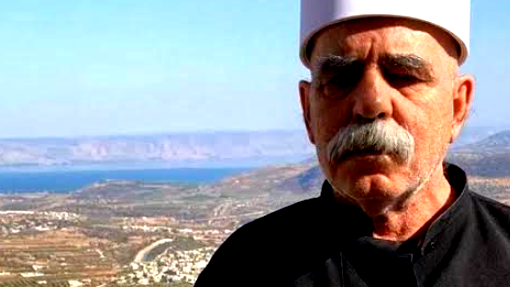 " القَتلُ والشِّجَارُ مُسْتَمِرّ " كلمات كمال إبراهِيم