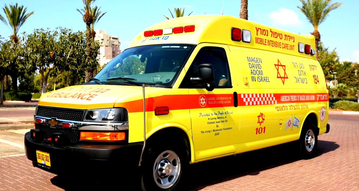 إصابة متوسطة لشاب (24 عامًا) في حادث طرق على شارع 444 قرب الطيبة