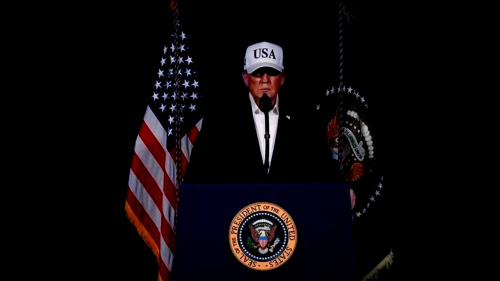 بعد اغتيال خامنئي.. إيران تعلن بدء المرحلة الانتقالية وترامب يتوعد بضربة قوية