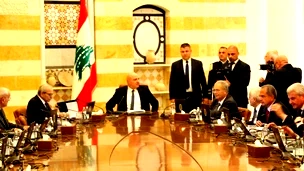 الحكومة اللبنانية تعلن الحظر الفوري لأنشطة حزب الله العسكرية