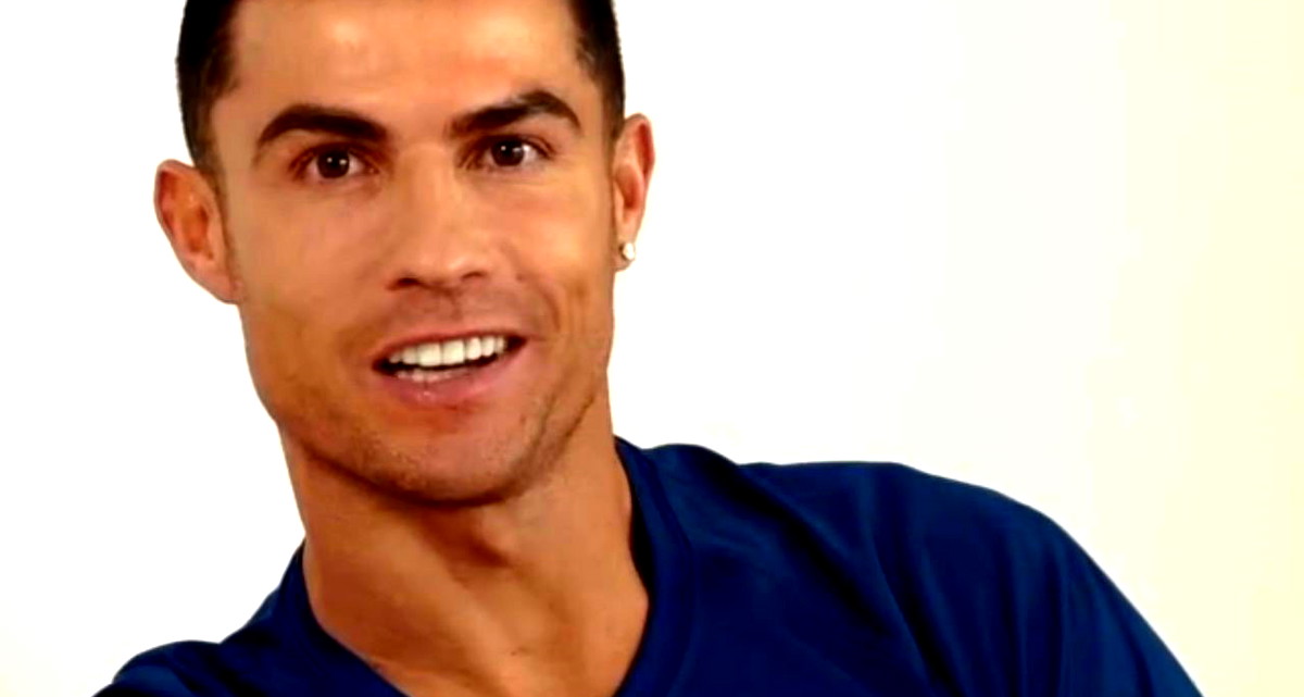  أنباء مغادرة النجم البرتغالي كريستيانو رونالدو المملكة العربية السعودية تتصدّر العناوين 