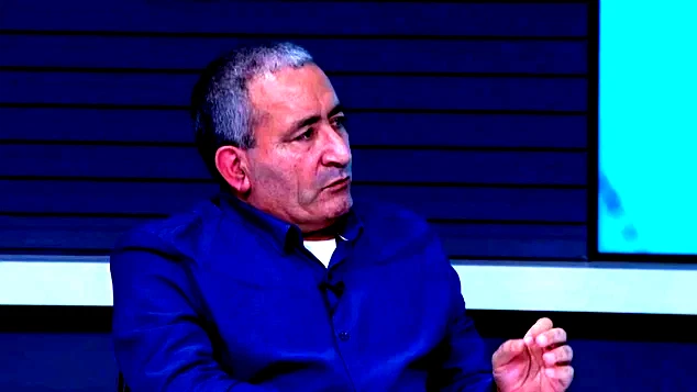 "الشعب الأبديّ لا يخاف"! 