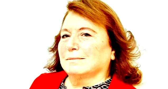 زجل دخول الحمام مش مثل خروجُه 