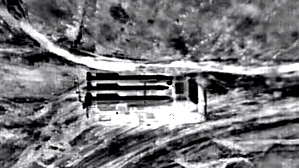  الجيش الإسرائيلي: نفذنا هجمات واسعة في غرب إيران على أكثر من 400 موقع