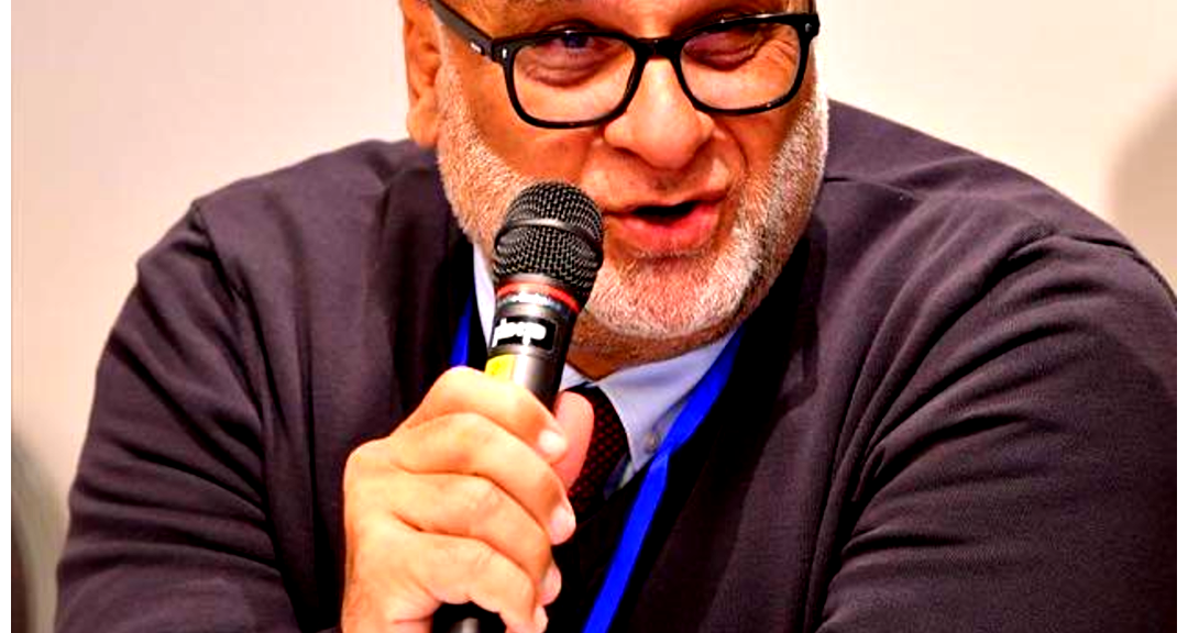 حِينَ يُمْنَعُ المُسْلِمُونَ مِنَ الأَقْصَى… يَتَصَدَّعُ نِظَامُ حِمَايَةِ مُقَدَّسَاتِ القُدْسِ الإِسْلَامِيَّةِ وَالمَسِيحِيَّةِ.   