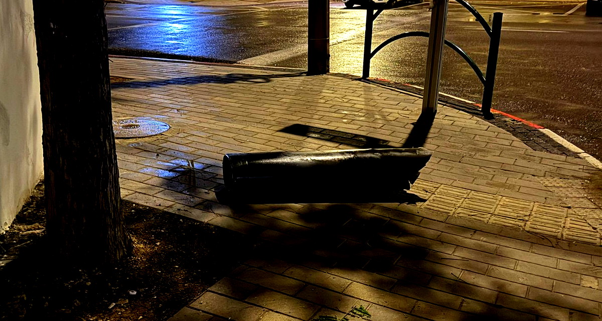 هجوم صاروخي مزدوج من إيران ولبنان يستهدف الشمال وحيفا والمركز دون تسجيل إصابات