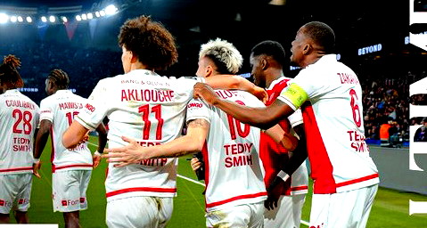 موناكو يُسقط باريس سان جيرمان ويحيي الصراع على الدوري الفرنسي 