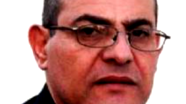 ديمقراطية النشر وفوضى النص