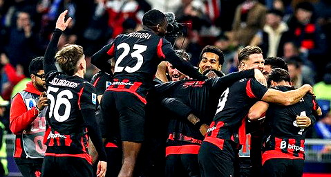 ميلان يُسقط إنتر في الديربي بقذيفة إستوبينيان ويعود للمنافسة على الدوري 