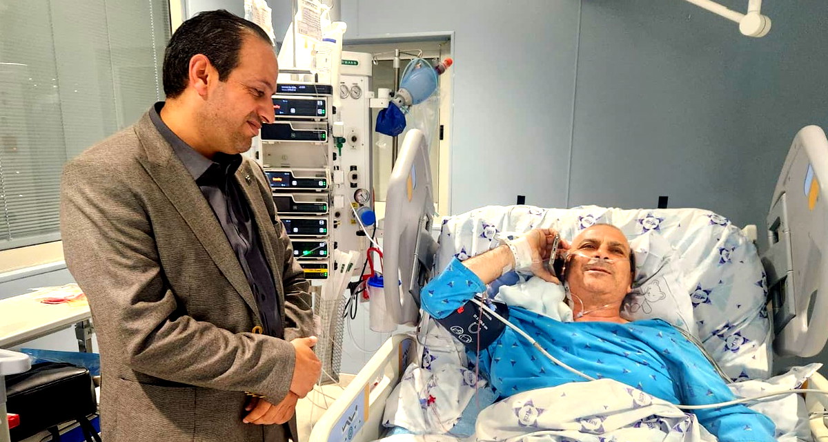 النائب سمير بن سعيد يزور د. احمد نصار في المستشفى: معنوياته عالية لابعد الحدود  