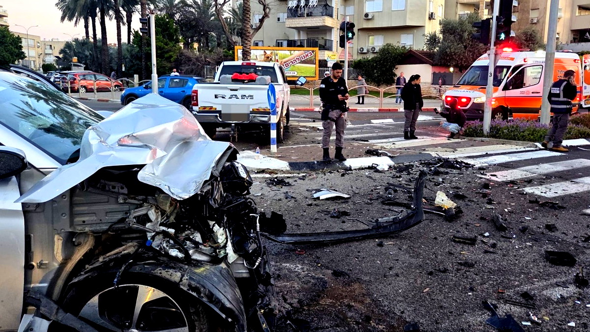 كريات موتسكين: إصابة سائق بجروح متوسطة في حادث طرق تزامن مع انطلاق صافرات الإنذار