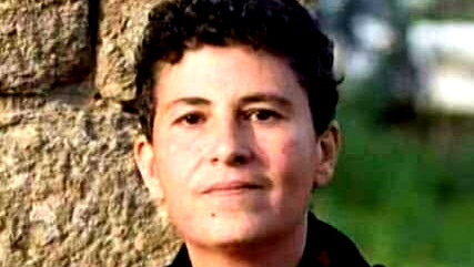 قراءة في مقال: عقلية المجرم: بين الدوافع النفسية وحدود المسؤولية القانونية