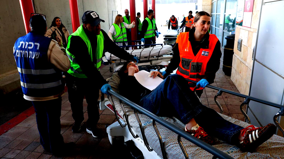 حالة تأهب قصوى في ظل المواجهة: تمرين واسع النطاق في "زيڤ" يحاكي استقبال أعداد كبيرة من المصابين