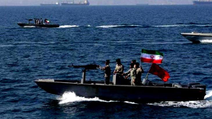 الحرس الثوري: سنُبقي مضيق هرمز مغلقا