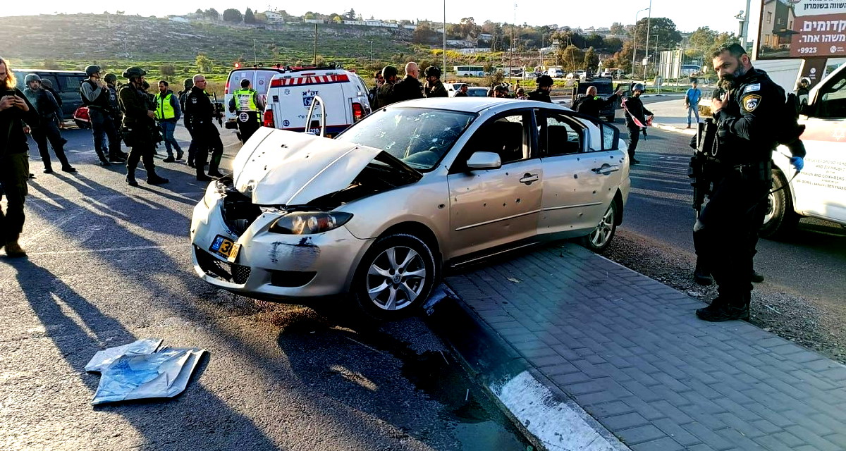 عمليتا طعن ودهس في رمات غان وحاجز زعترة 
