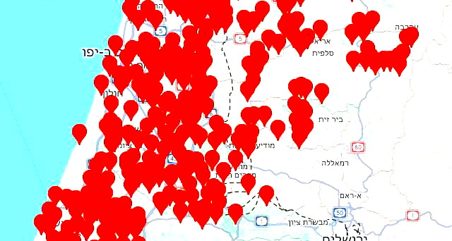 إسرائيل تشهد عشرات آلاف الإنذارات نتيجة إطلاق صواريخ وطائرات مسيّرة من إيران ولبنان 