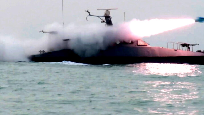 الحرس الثوري مهددا ترامب: إذا كنت تمتلك الجرأة فلتدخل سفنك الحربية إلى الخليج