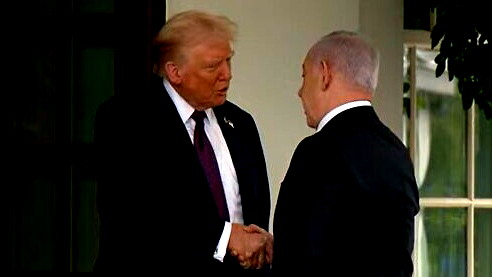 ترامب: الولايات المتحدة تتواصل مع إيران.. لست مستعدا بعد لإنهاء الحرب