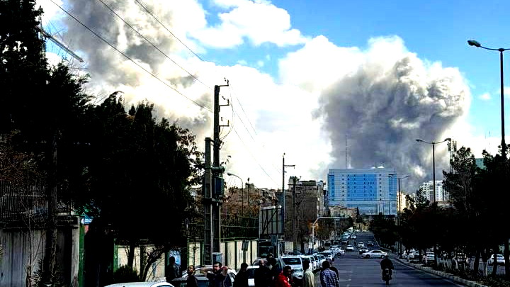 إسرائيل تشن هجوماً على منشآت للغاز الطبيعي في إيران