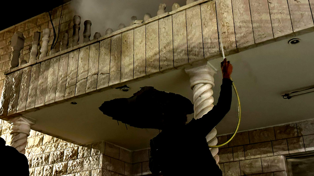 سقوط شظايا صاروخية على شرفة منزل في جلجولية دون إصابات بشرية