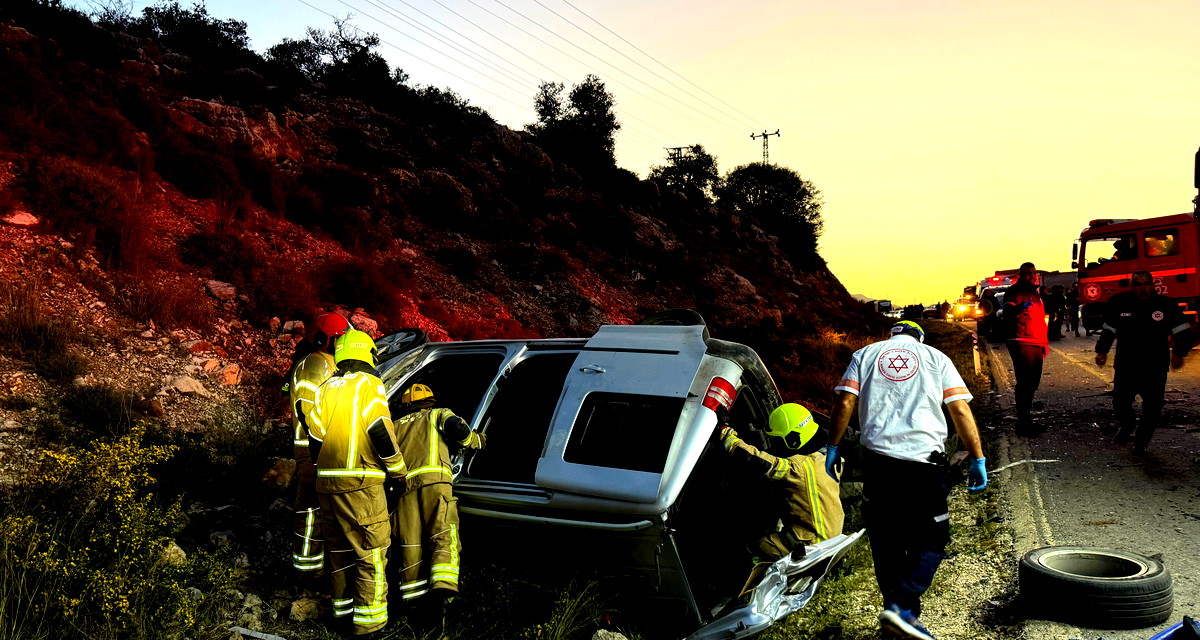 مصرع رجلين وإصابة آخرين إثر حادث طرق بين شاحنة ومركبة على شارع 505